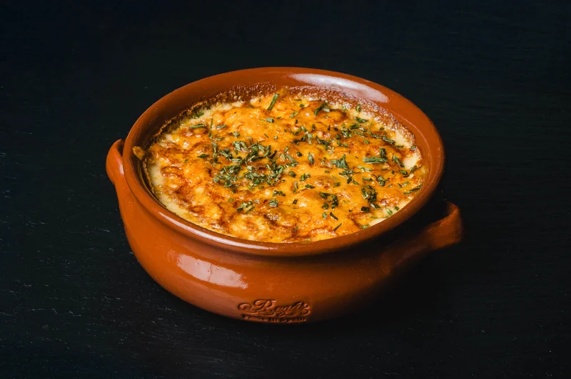 Mac and Cheese Omlós sertés hússal 1 Mac and Cheese Omlós sertés hússal